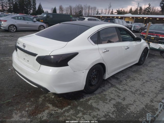 1N4AL3AP6HC179086 Nissan Altima 2.5 S