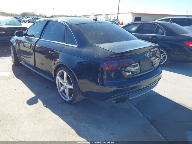 2012 AUDI S4 WAUDGAFL1CA005577 Photo 2