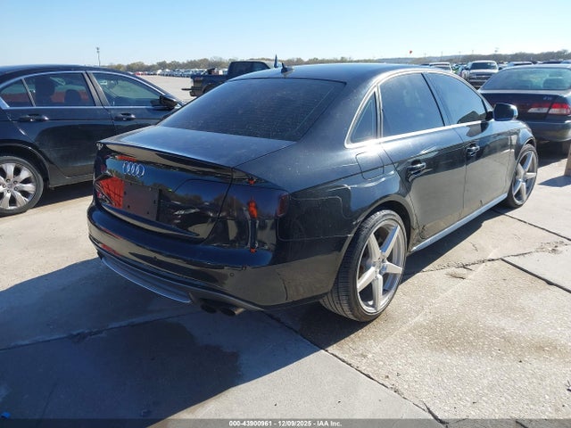 2012 AUDI S4 WAUDGAFL1CA005577 Photo 3
