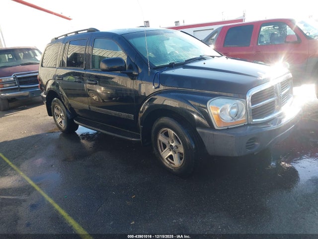 2005 DODGE DURANGO 1D4HB38N25F558907