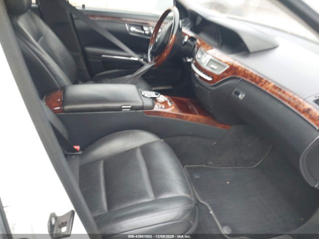 2010 MERCEDES-BENZ S 550 WDDNG8GB0AA304860 Photo 4