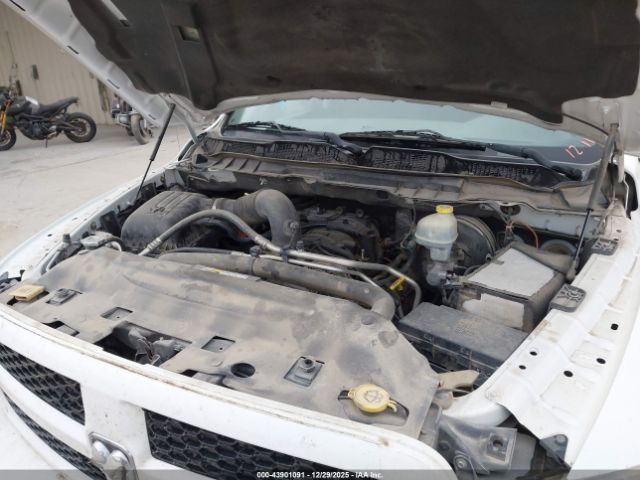 2013 RAM 1500 1C6RR6FT3DS500575 Photo 9