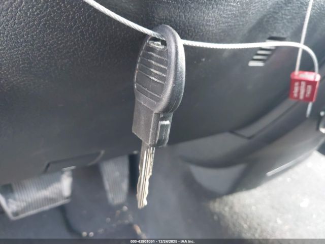 2013 RAM 1500 1C6RR6FT3DS500575 Photo 10