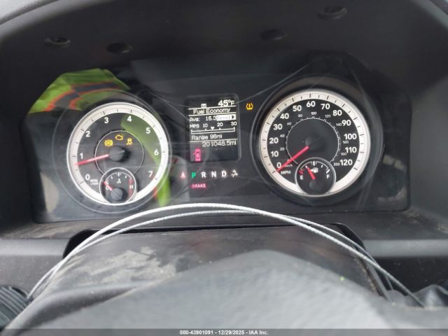 2013 RAM 1500 1C6RR6FT3DS500575 Photo 6