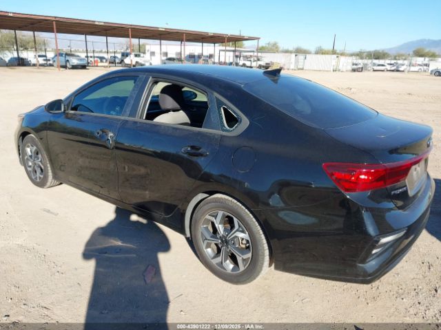 2021 KIA FORTE 3KPF24AD1ME408422 Photo 2