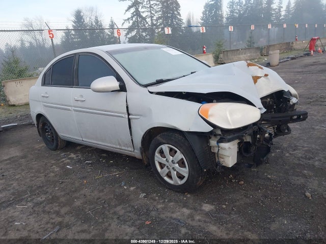 2009 HYUNDAI ACCENT KMHCN46CX9U282608