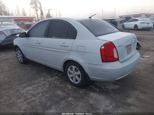 2009 HYUNDAI ACCENT KMHCN46CX9U282608 Photo 2
