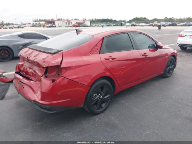2022 HYUNDAI ELANTRA KMHLS4AG1NU253480 Photo 3