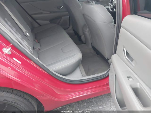 2022 HYUNDAI ELANTRA KMHLS4AG1NU253480 Photo 7