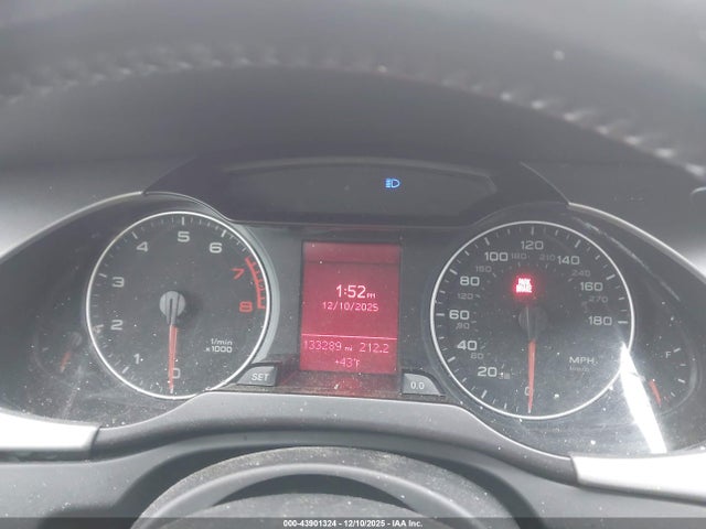 2010 AUDI A4 WAUBFAFL6AN020494 Photo 6