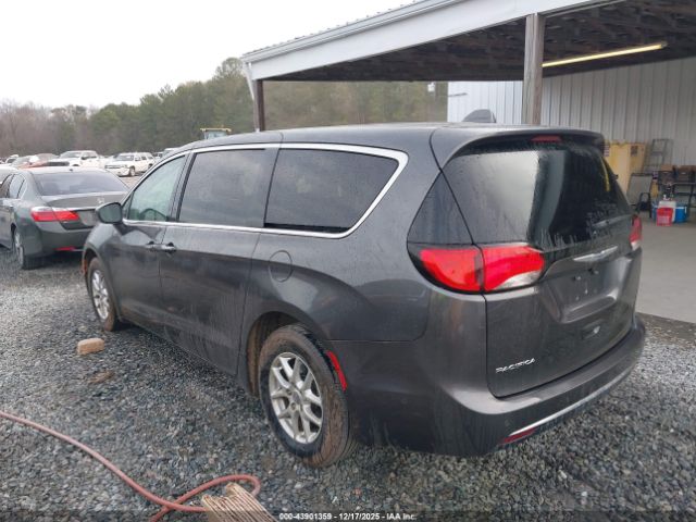 2020 CHRYSLER PACIFICA 2C4RC1FG8LR222630 Photo 2
