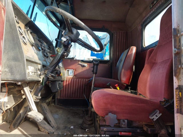 Aukcja sprzedaży 1988 Kenworth Construction T800, vin: 1XKDD59X6JS507868, numer aukcji: 43901438