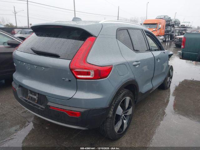 2021 VOLVO XC40 YV4162UK2M2427343 Photo 3