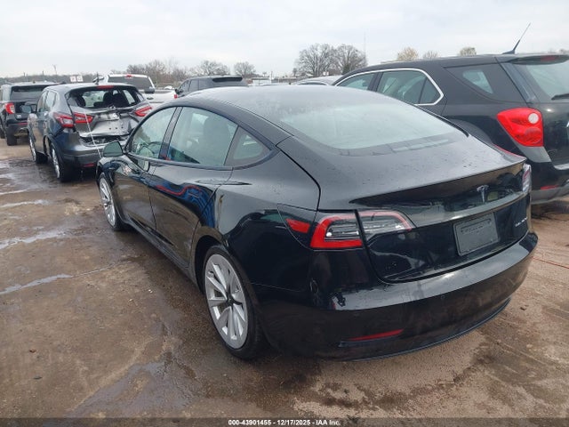 2021 TESLA MODEL 3 5YJ3E1EB9MF974985 Photo 2