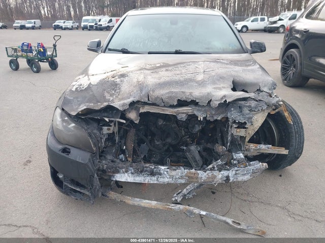 2012 BMW 528I WBAXH5C58CDW11657 Photo 5