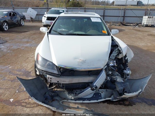 2005 Acura Rl 3.5 მანქანა იყიდება აუქციონზე, vin: JH4KB16575C003686, აუქციონის ნომერი: 43901484