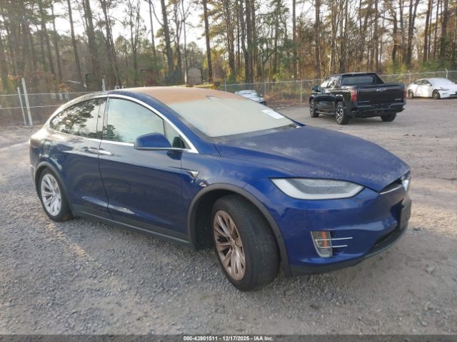 2017 TESLA MODEL X 5YJXCDE21HF055836