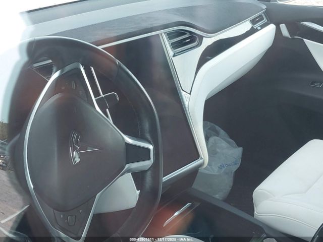 2017 TESLA MODEL X 5YJXCDE21HF055836 Photo 6