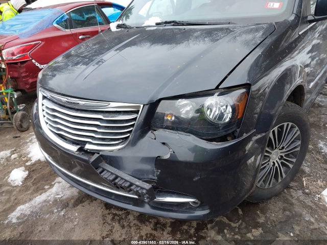 Продажа на аукционе авто 2014 Chrysler Town & Country S, vin: 2C4RC1HG5ER192454, номер лота: 43901553