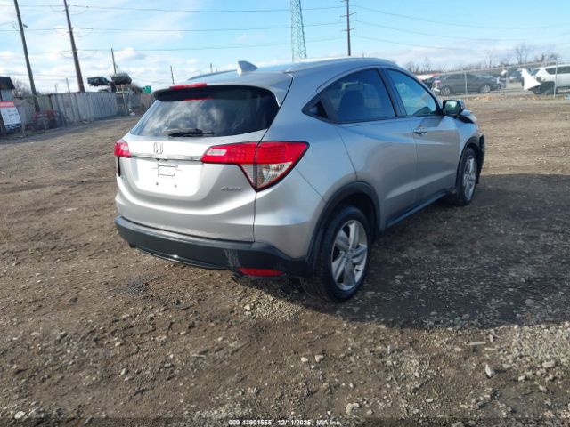 2019 HONDA HR-V 3CZRU6H75KM715043 Photo 3