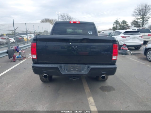 43901606 :رقم المزاد ، 3C6RR7KT0GG374103 vin ، 2016 Ram 1500 Express مزاد بيع