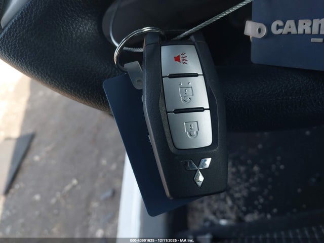 2022 MITSUBISHI OUTLANDER JA4J4TA88NZ082894 Photo 10