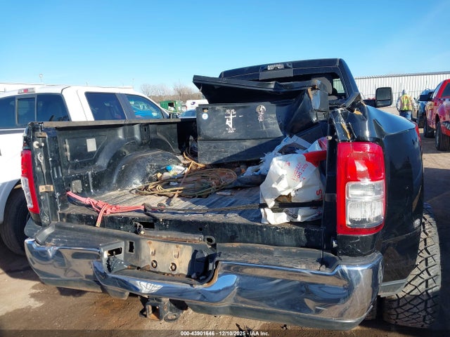 2024 Ram 3500 Tradesman  4x4 8' Box მანქანა იყიდება აუქციონზე, vin: 3C63RRGL5RG241494, აუქციონის ნომერი: 43901646