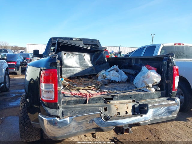 2024 Ram 3500 Tradesman  4x4 8' Box მანქანა იყიდება აუქციონზე, vin: 3C63RRGL5RG241494, აუქციონის ნომერი: 43901646