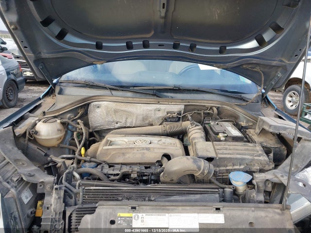 2017 VOLKSWAGEN TIGUAN WVGAV7AXXHK004093 Photo 9