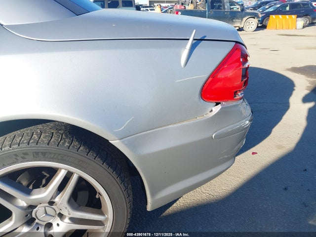 43901678 :رقم المزاد ، WDBSK75F55F090385 vin ، 2005 Mercedes-benz Sl 500 مزاد بيع