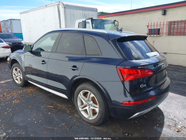 2018 AUDI Q5 WA1ANAFY0J2097354 Photo 2