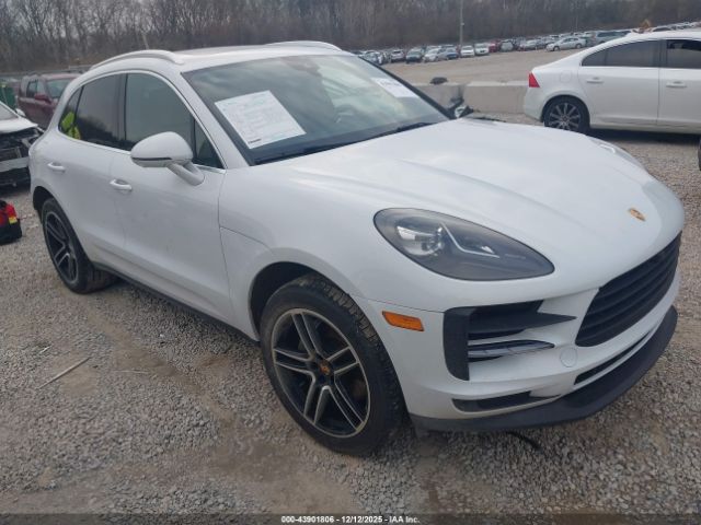 2020 PORSCHE MACAN WP1AB2A50LLB36070