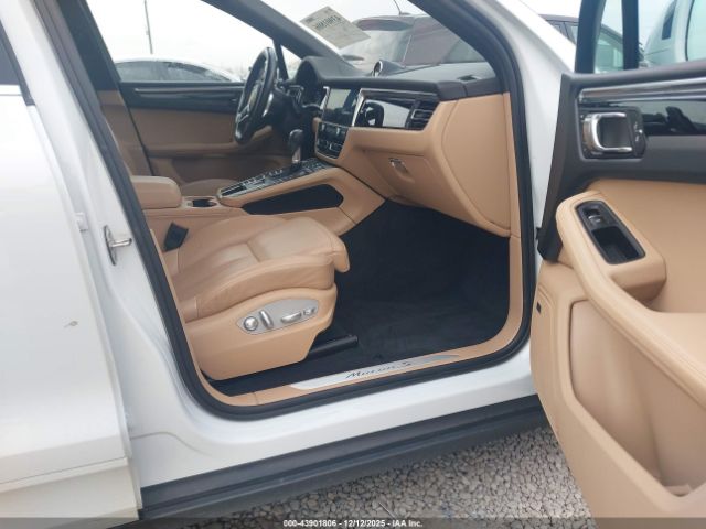 2020 PORSCHE MACAN WP1AB2A50LLB36070 Photo 4