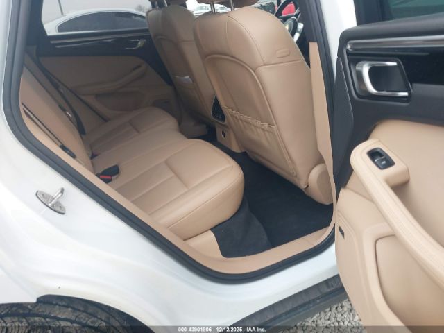2020 PORSCHE MACAN WP1AB2A50LLB36070 Photo 7