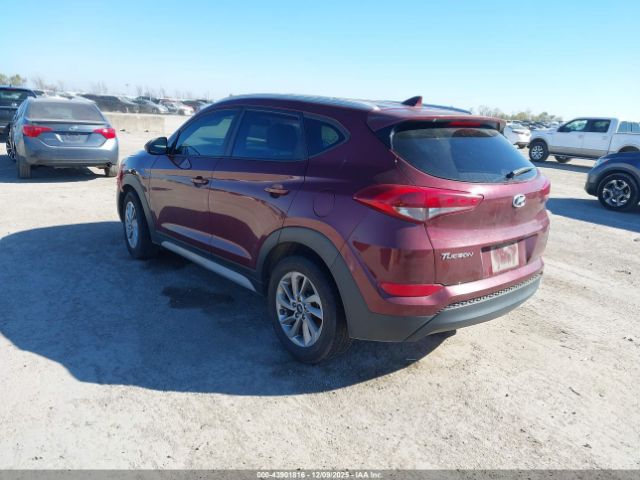 2018 HYUNDAI TUCSON KM8J33A48JU641286 Photo 2