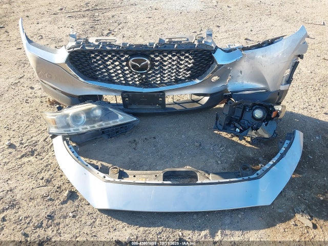 Mazda CX-30 2020 3MVDMABL2LM100099 Image 18