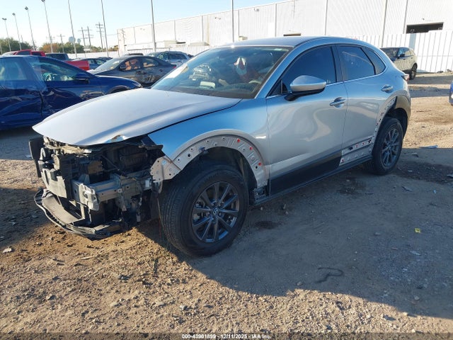 Mazda CX-30 2020 3MVDMABL2LM100099 Image 2