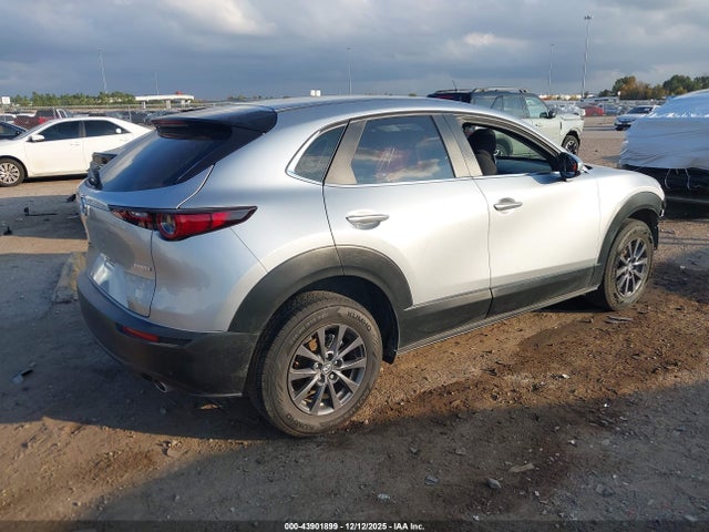 Mazda CX-30 2020 3MVDMABL2LM100099 Image 4
