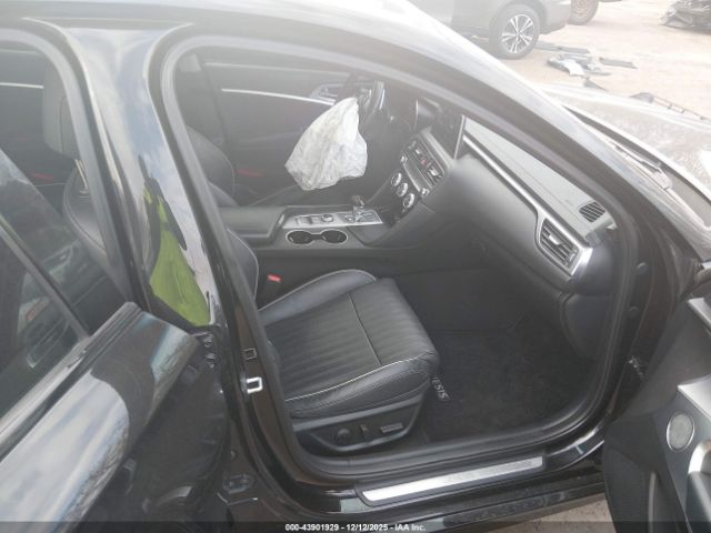 2019 GENESIS G70 KMTG74LE9KU043077 Photo 4