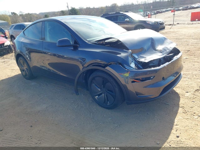 2026 TESLA MODEL Y 7SAYGDED5TA462609 Photo 0