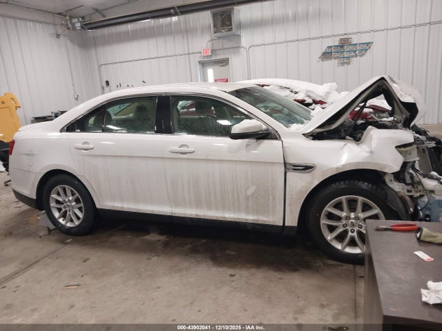1FAHP2E81GG141689 Ford TAURUS SEL