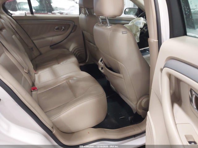 1FAHP2E81GG141689 Ford TAURUS SEL