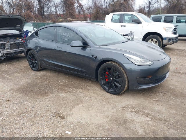 2018 TESLA MODEL 3 5YJ3E1EA6JF048255 Photo 0