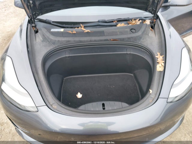 2018 TESLA MODEL 3 5YJ3E1EA6JF048255 Photo 9