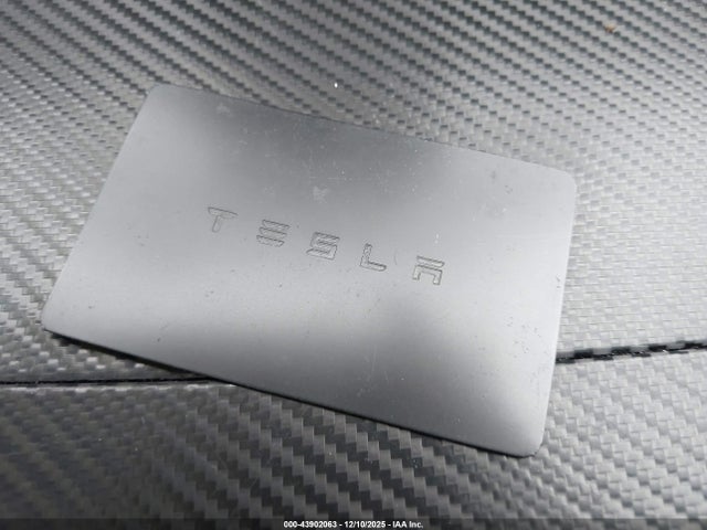 2018 TESLA MODEL 3 5YJ3E1EA6JF048255 Photo 10