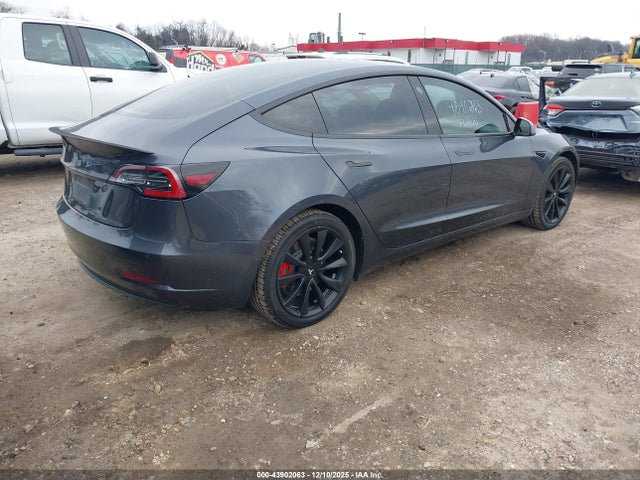 2018 TESLA MODEL 3 5YJ3E1EA6JF048255 Photo 3