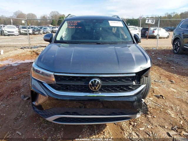 43902075 :رقم المزاد ، 3VVEX7B23PM379660 vin ، 2023 Volkswagen Taos 1.5t Se مزاد بيع