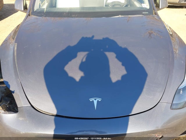 2023 TESLA MODEL Y 7SAYGDEE7PF883698 Photo 9
