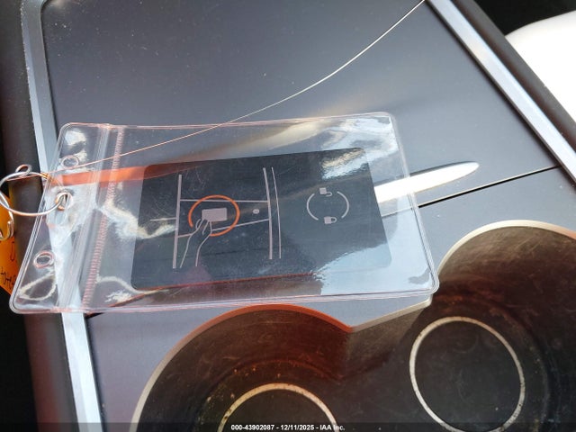 2023 TESLA MODEL Y 7SAYGDEE7PF883698 Photo 10