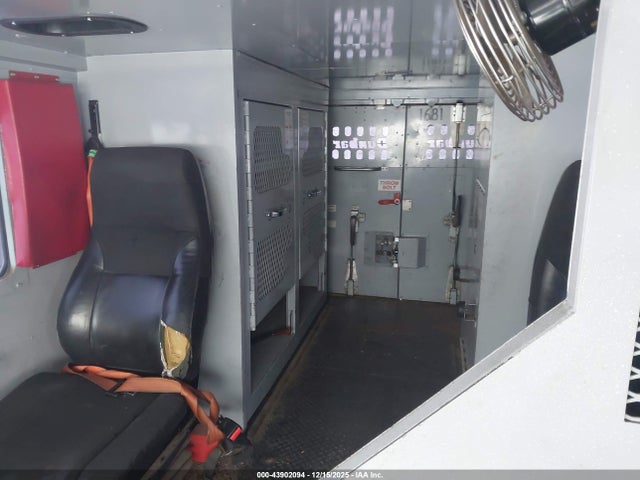 Aukcja sprzedaży 2016 Ram 5500 Chassis Tradesman/slt, vin: 3C7WRMAJ7GG156396, numer aukcji: 43902094